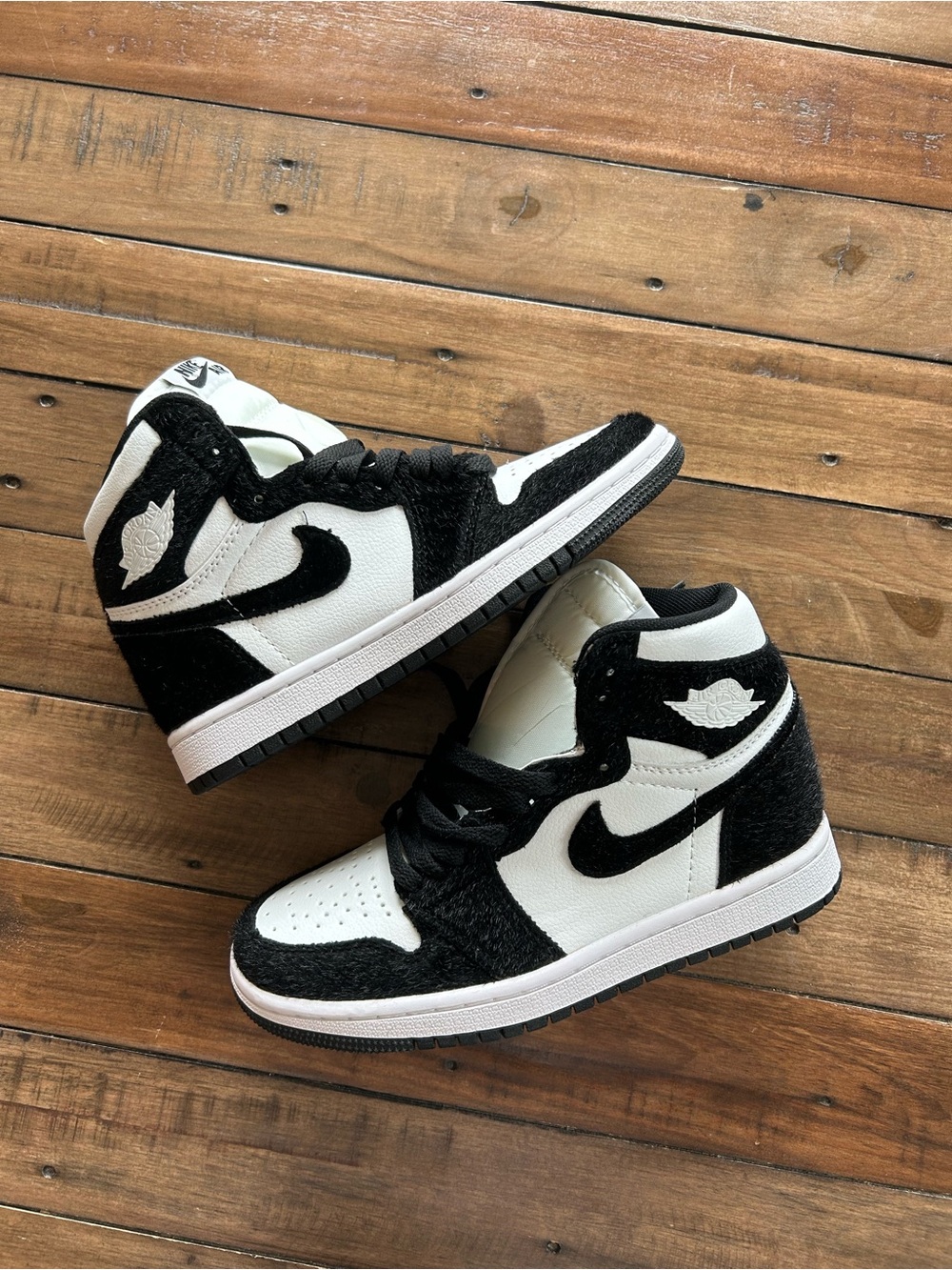 NEW Women’s Jordan Nike Retro 1 High OG Panda Twist Sneakers 5.5